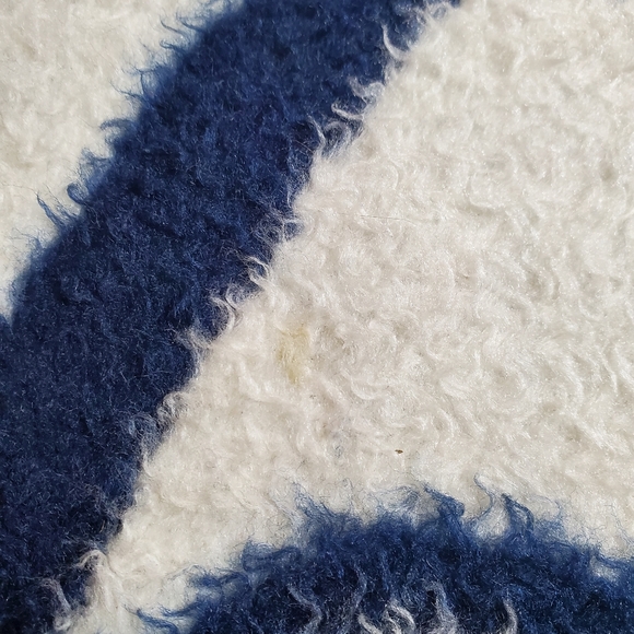 New York Yankees Tophat Baseball MLB Blanket Throw Made in USA Vintage Logo - Picture 8 of 8